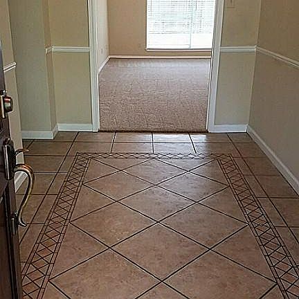 2nd image of 3318 Windmoor Pl