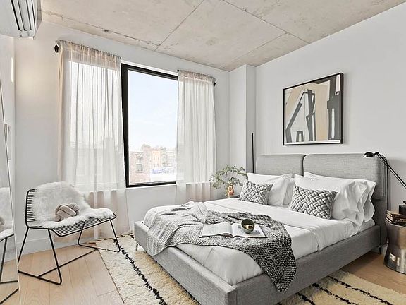 2nd image of 426 Wythe Ave #2A