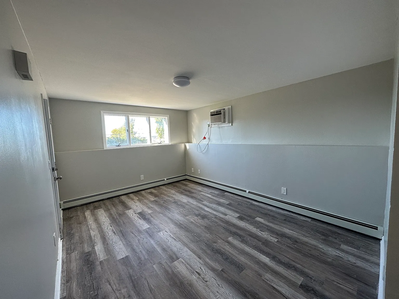 99 W Park St — Photo 3
