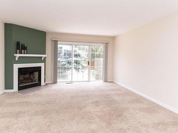 5th image of 5696 Apricot Ln