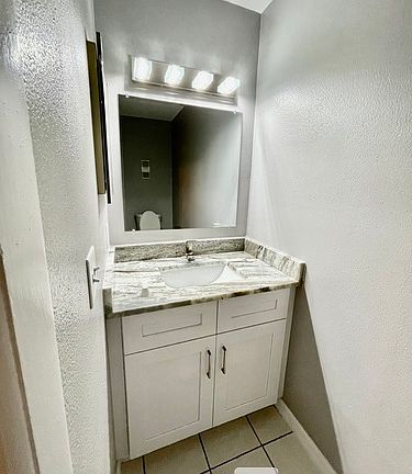 4th image of 17 Florida Park Dr N APT 3