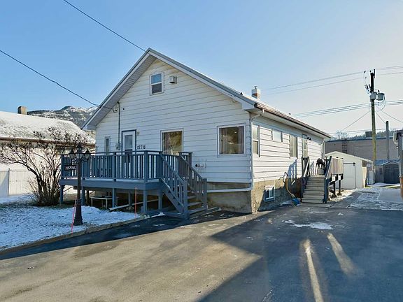2nd image of 12718 21st Ave