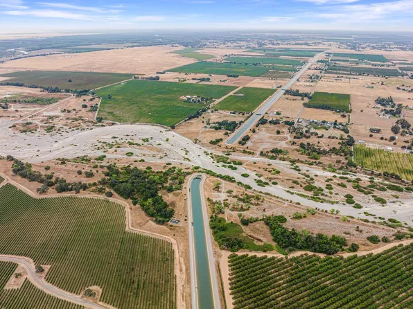 24154 NW Maria Rd, Corning, CA 96021