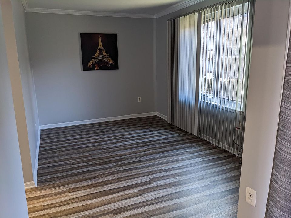 1st image of 9711 Kings Crown Ct APT 1