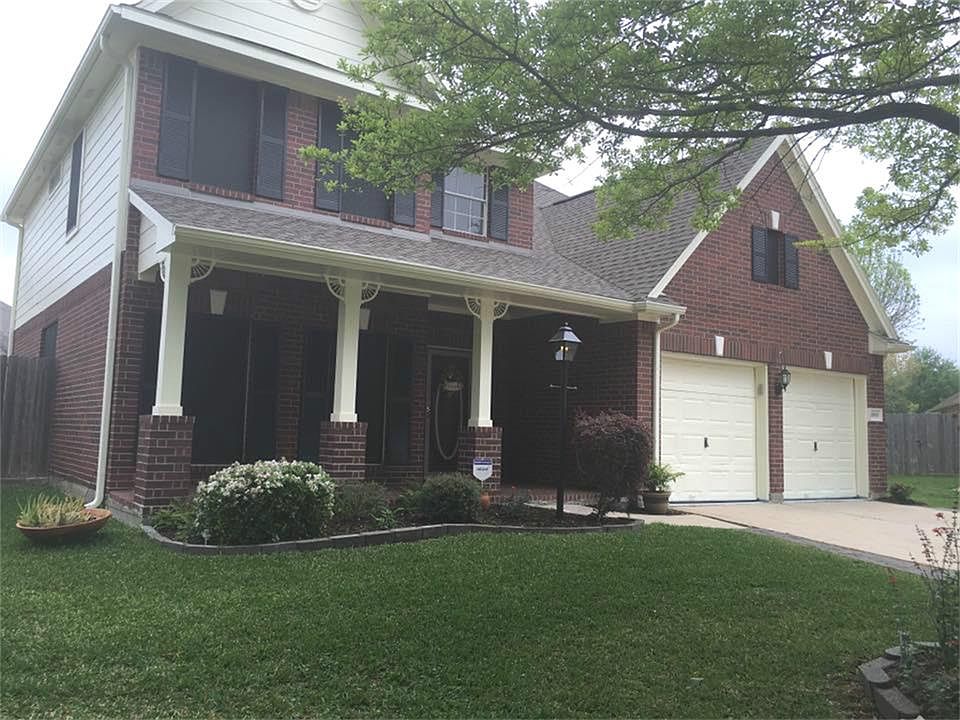 1st image of 10915 Sycamore Dr S