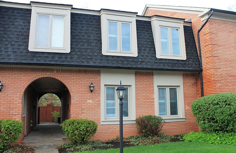 1st image of 1120 Canterbury Ct #A