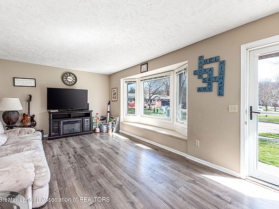 2nd image of 5428 Calvary Cir