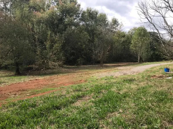 351 S Long Hollow Rd, Maryville, TN 37801