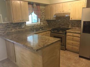 1906 High Knoll Dr, Dayton, OH 45414