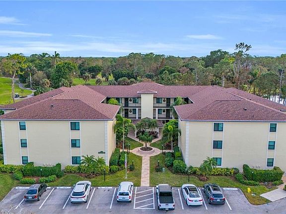 5th image of 221 Fox Glen DR #2103