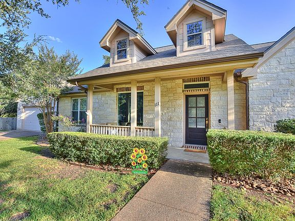 3rd image of 111 Pecos Ct