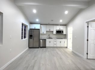 6534 Valley Circle Blvd, West Hills, CA 91307