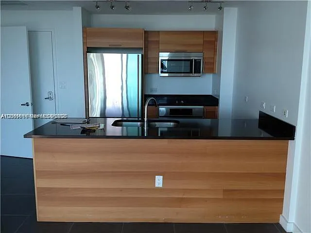 3301 NE 1st Ave #H2005 — Photo 2