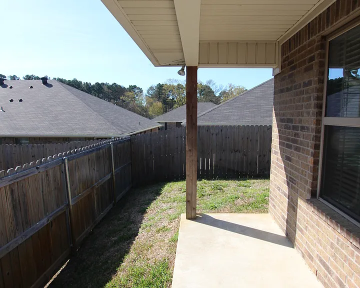 McDonald Duplexes — Photo 21