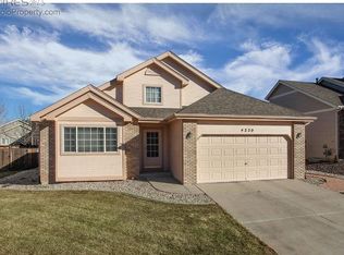 4220 Lookout Ln, Fort Collins, CO 80526
