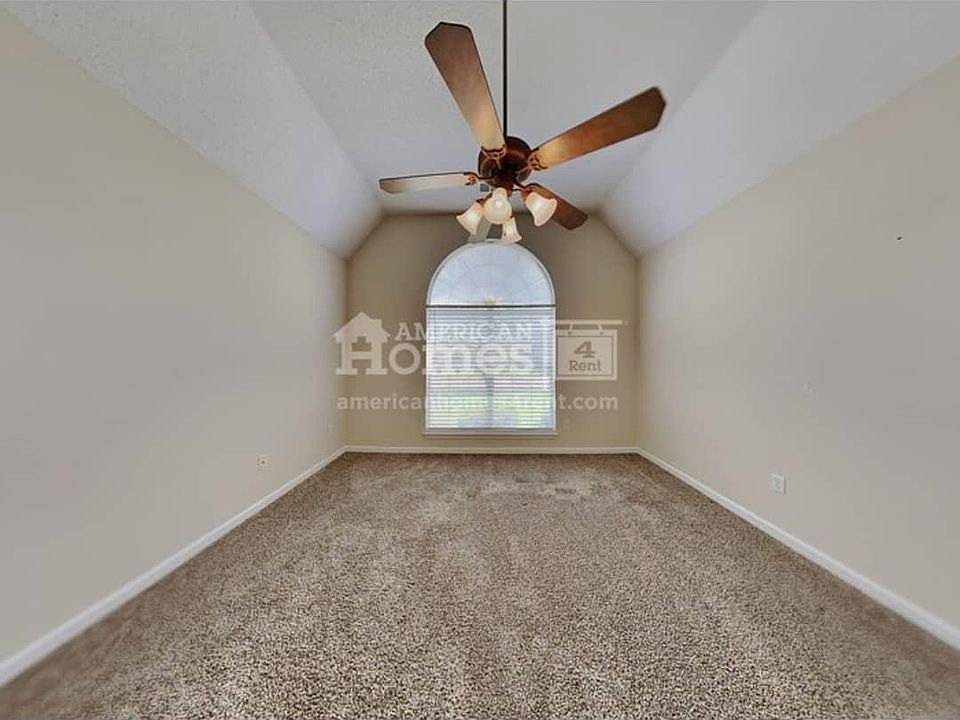 1st image of 3459 Baird Dr