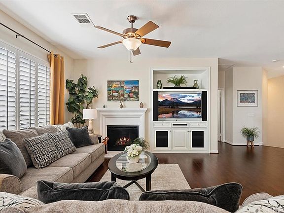 4th image of 23894 Toscana Dr