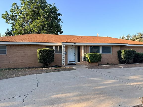 2nd image of 1215 Neely Ave