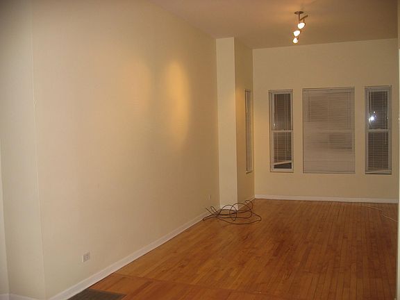 2nd image of 2306 W Taylor St #3
