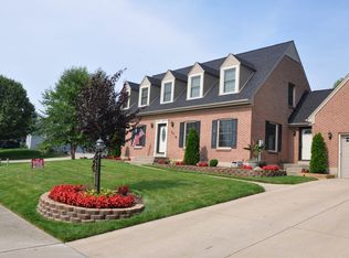 355 Saint James Pl, Springboro, OH 45066