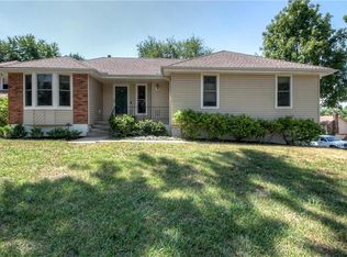 1204 N Purdom St, Olathe, KS 66061