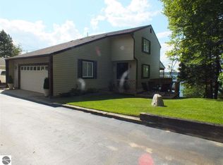 11991 Evergreen St, Fife Lake, MI 49633