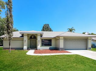 8511 Braxton Dr, Hudson, FL 34667