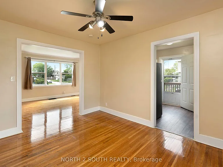 1604 Bruce Ave — Photo 11