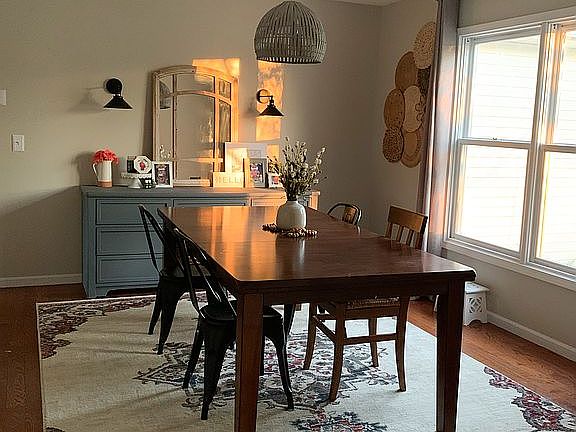 Formal dining room