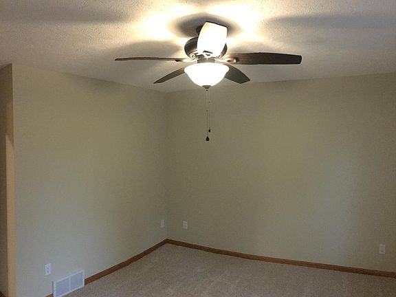 5th image of 3093 Regency Pkwy