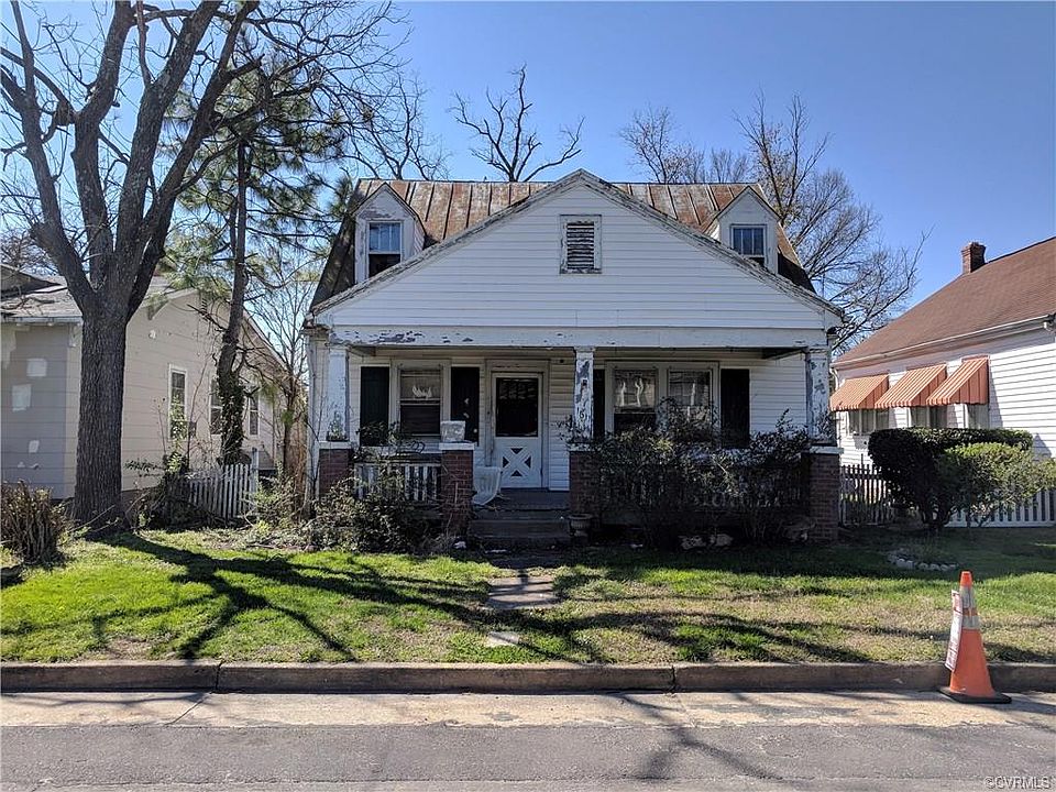 1st image of 1611 National St
