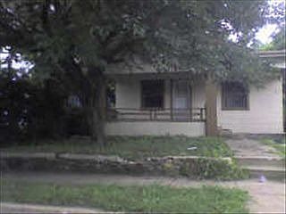 1st image of 804 W Malta Ave