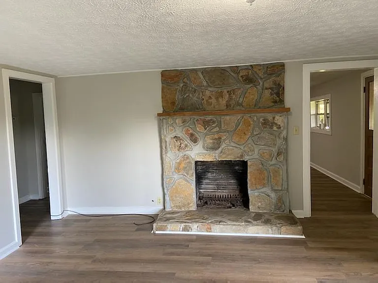 6476 Happy Valley Rd — Photo 8