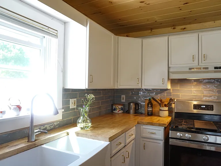 Gas stove