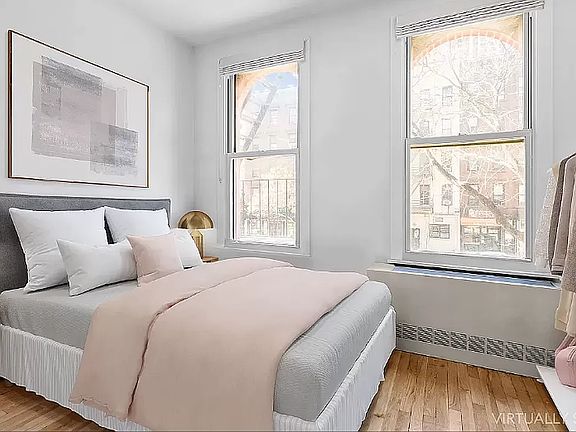 3rd image of 1582 York Ave APT 2D