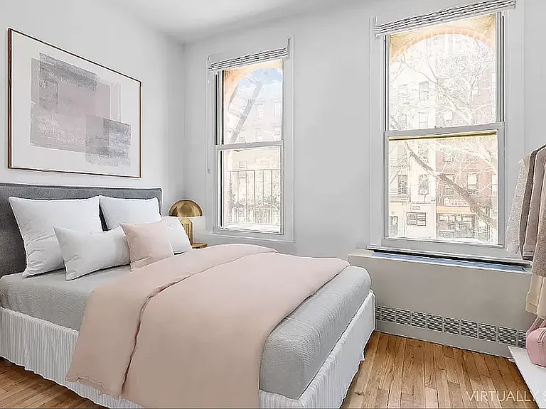 1582 York Ave #2D — Photo 3
