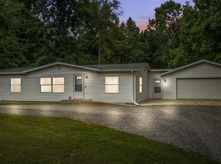 7610 W 650th Rd S, Pleasant Lake, IN 46779