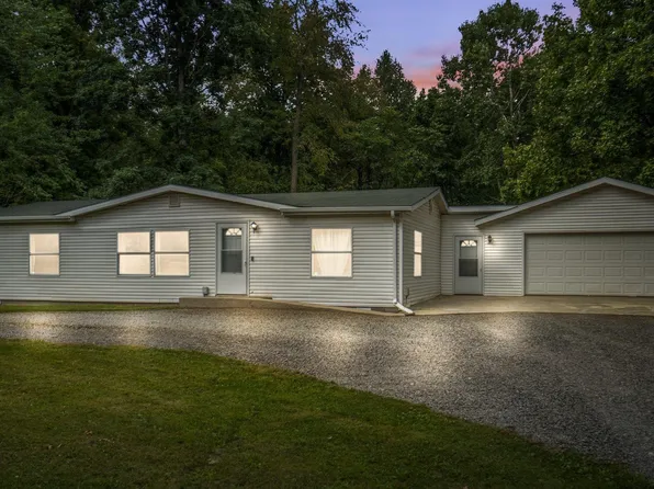 7610 W 650th Rd S, Pleasant Lake, IN 46779