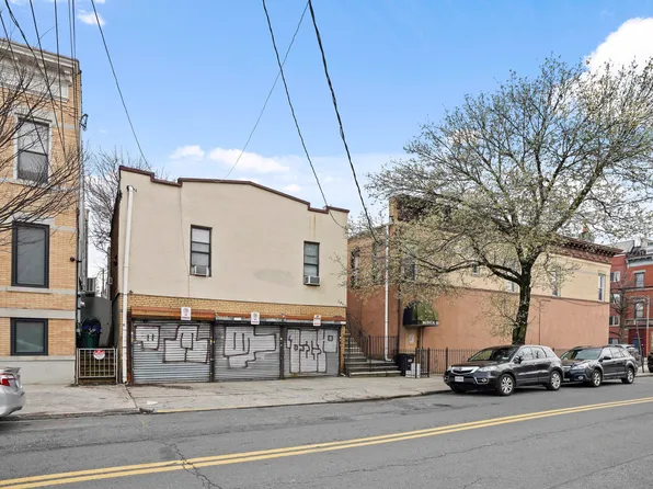 351 Onderdonk Avenue image 3 of 7