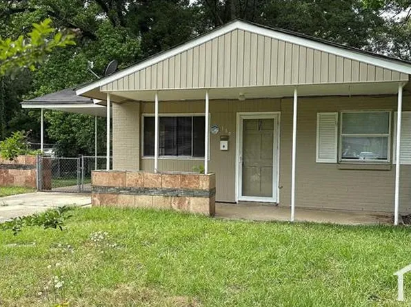 160 Beckview Dr, Montgomery, AL 36105