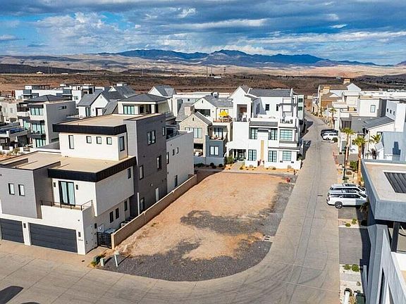 5th image of 544 S Desert Color Pkwy #5-E
