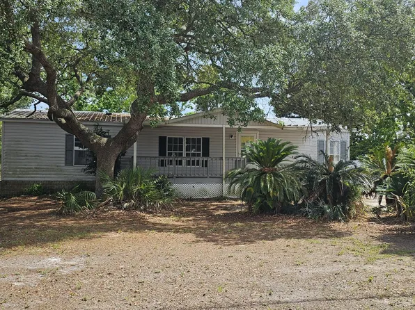 22017 Lakeview Dr, Panama City Beach, FL 32413