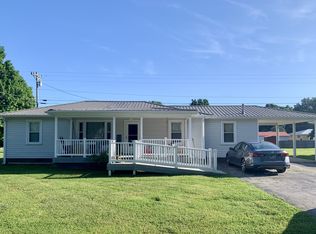 515 W 5th Ave, Hohenwald, TN 38462