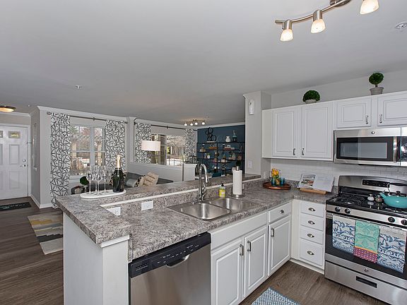 4th image of 50 Canterfield Pkwy #830