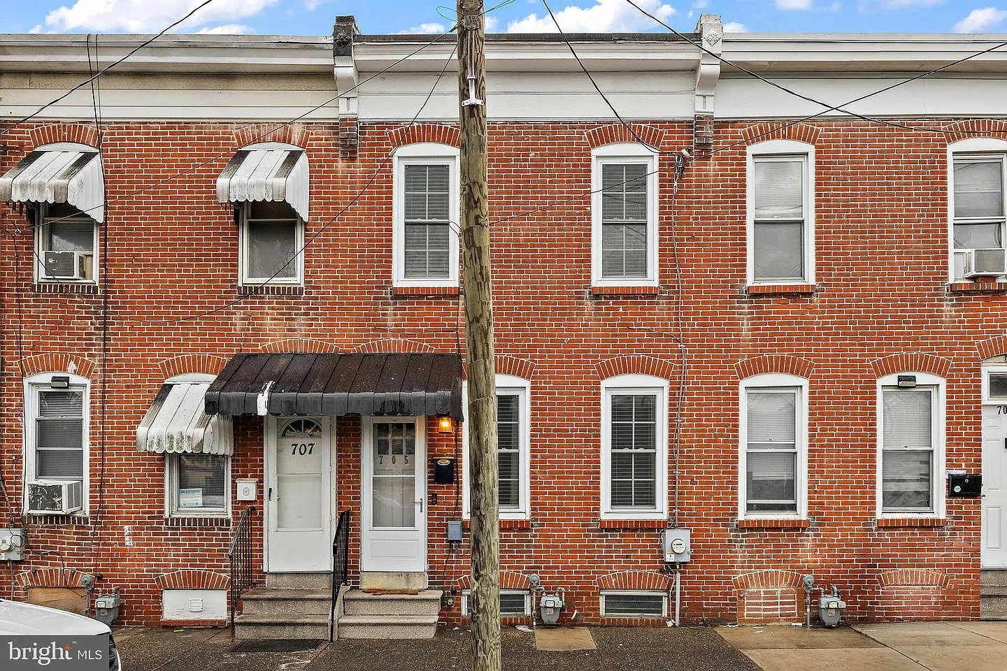 705 S Van Buren St photo 1