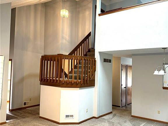 3rd image of 2641 Westcastle Dr #2641
