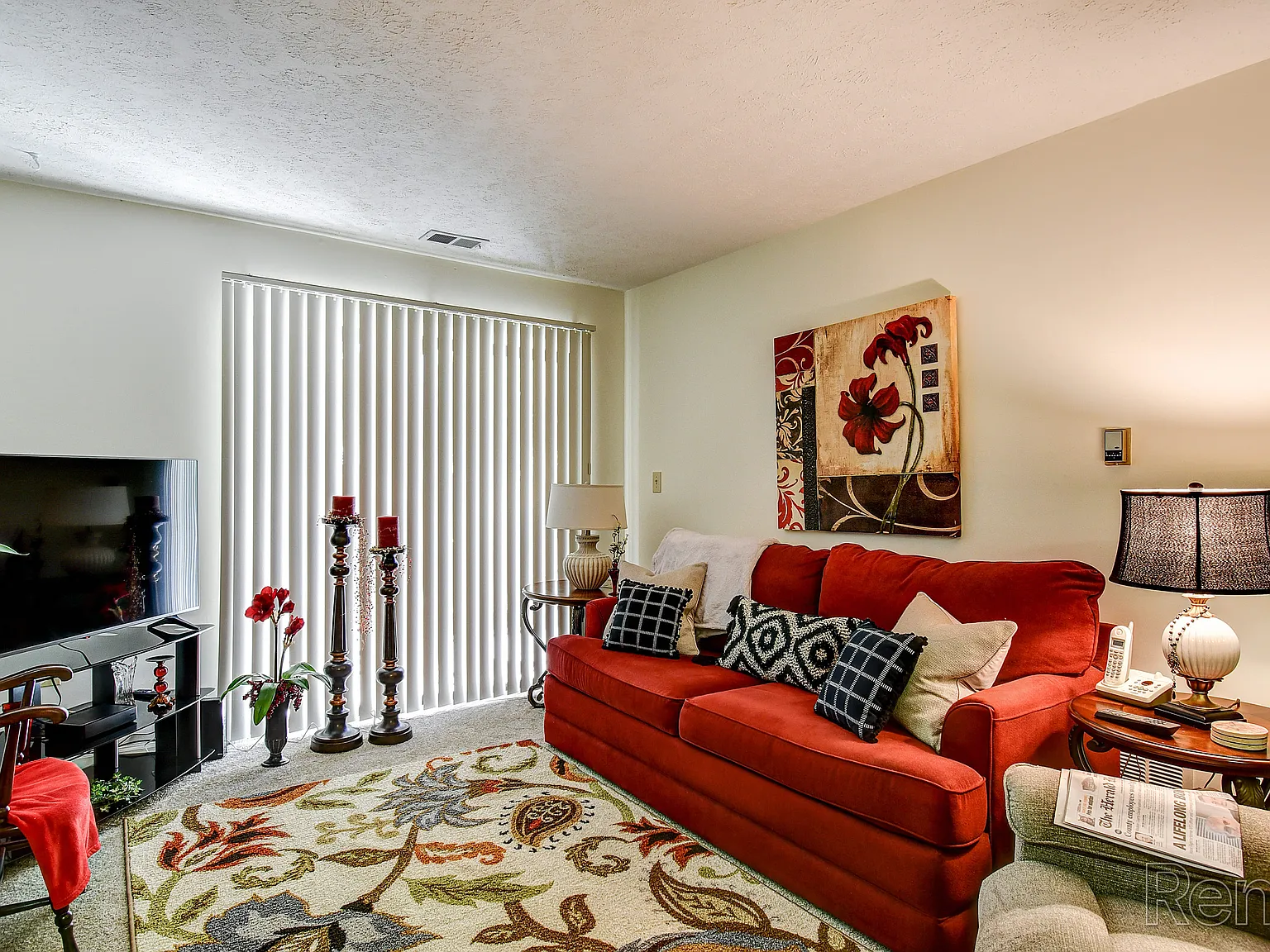 Hickory Knoll Apartments — Photo 4