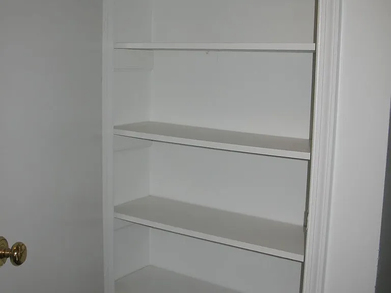 270 Albert Ct — Photo 14