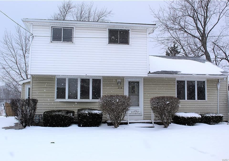 1st image of 218 Wagner Ave