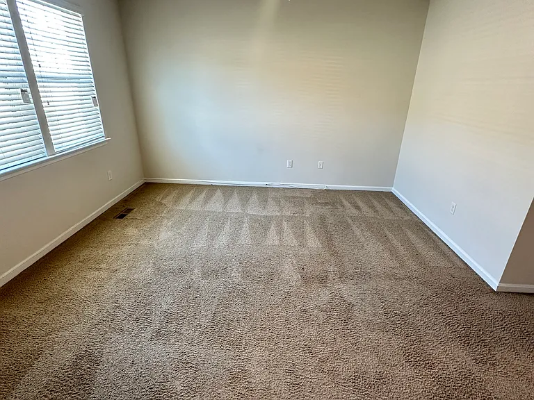 15114 Hogshead Way — Photo 34